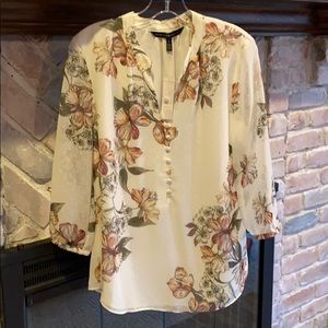White House Black Market Floral Top